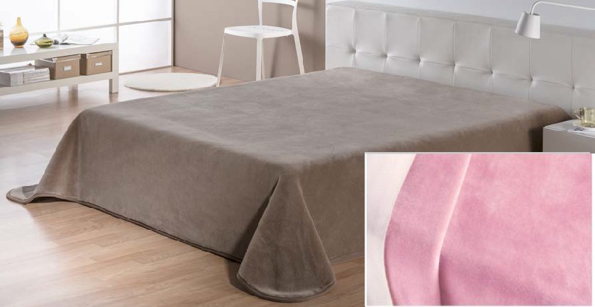 5047 160x240 54 mauve fialová deka