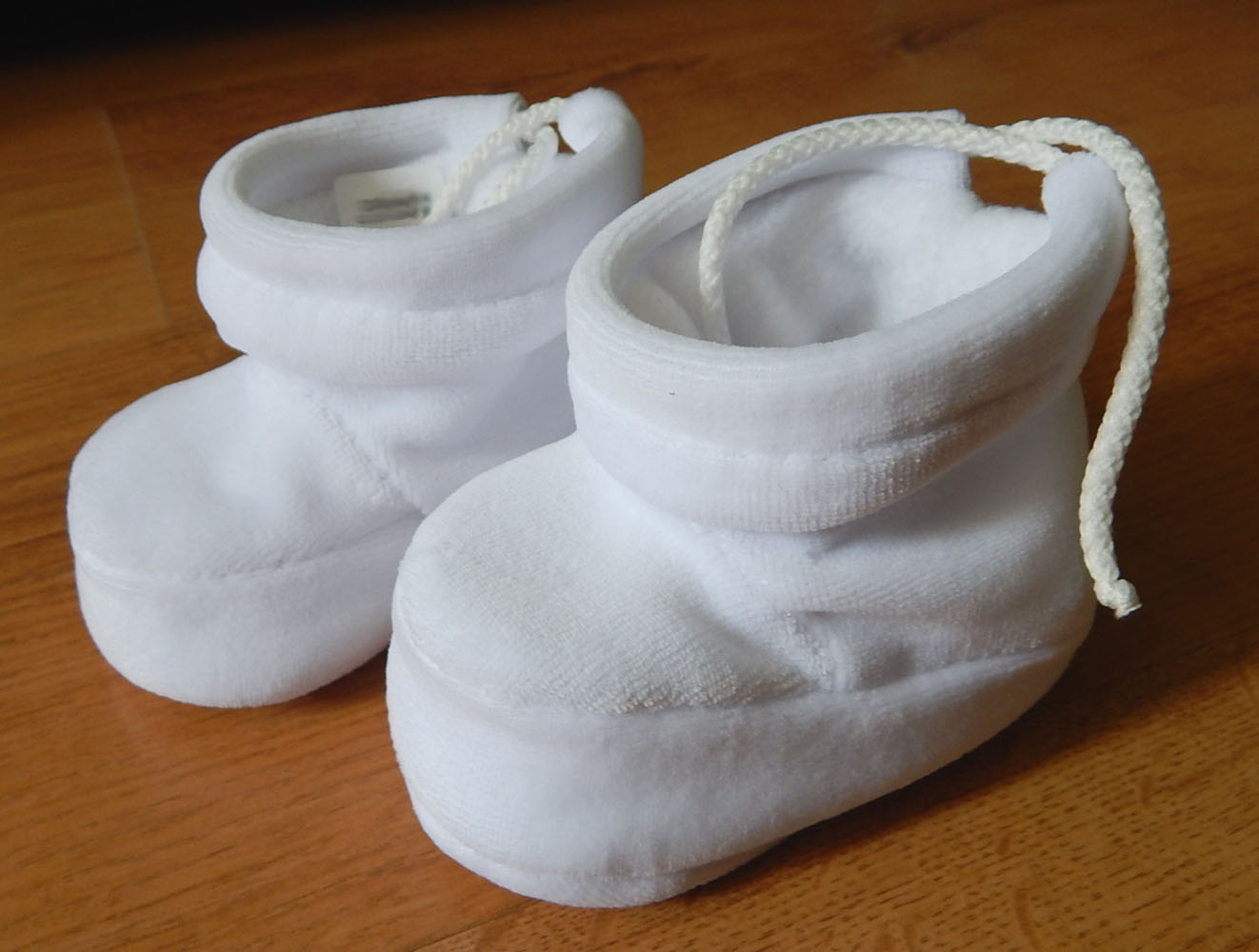 Topánky zamatové B1S nasúvačky white biela