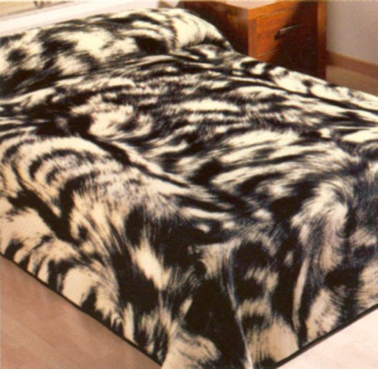 5167 220x240 19 black čierna deka