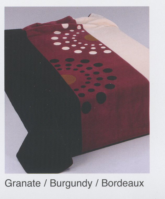 227 220x240 burgundy bordová deka