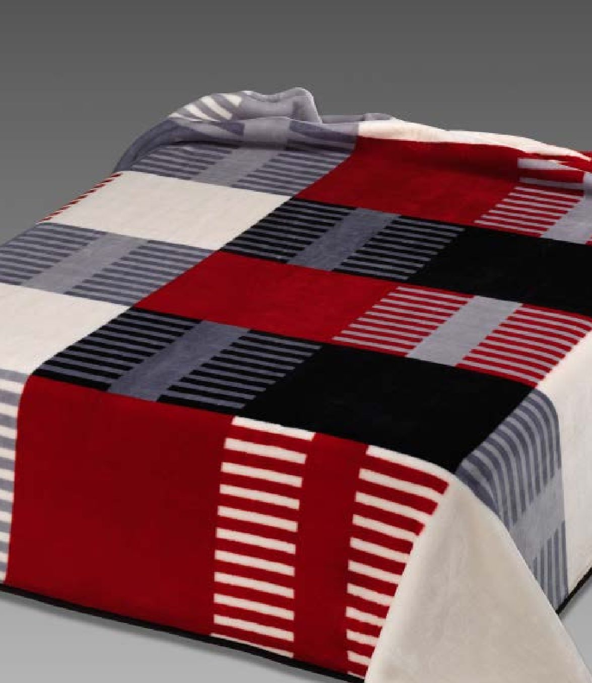 260 220x240 red červená deka