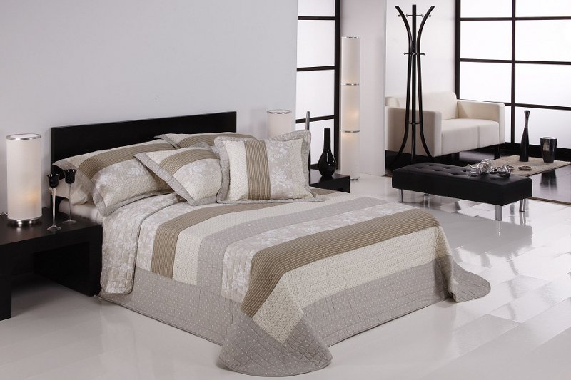 667 DULCE 230x270 + 2x 50x50/02 beige béžová