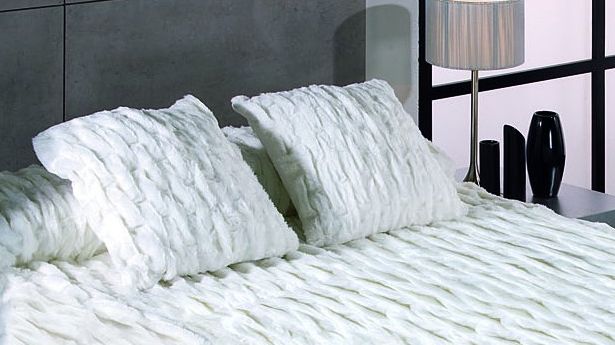 032 ZARINA 50x50cm 09 chocolate čokoládová vankúš