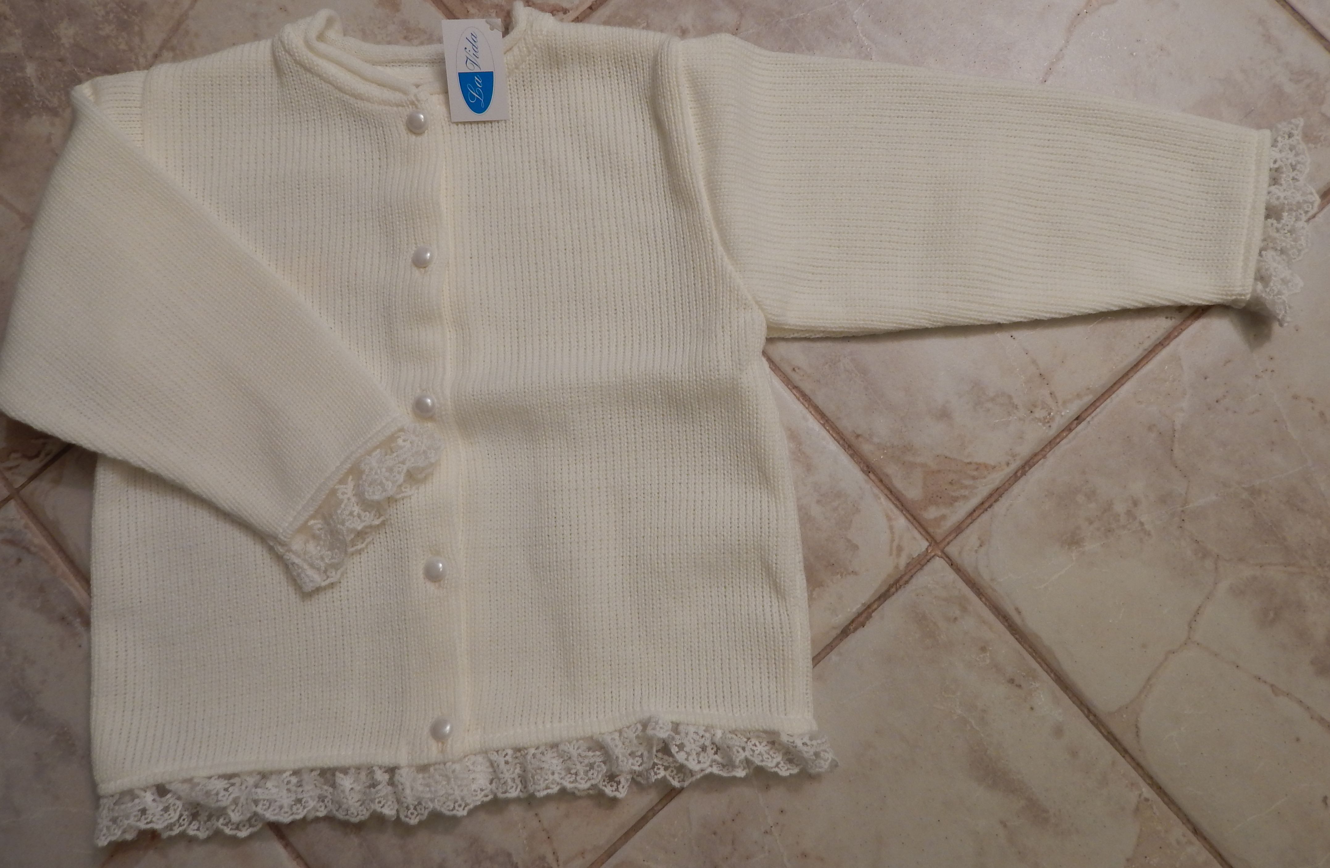 Svetrík JM 517 white biela krajka 152