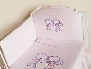 Ochranné hniezdo 180x40 vyšívané Sladké sníčky ružová s fialovou