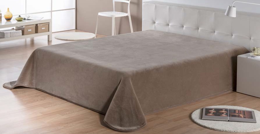 5047 220x240 15 dark vison tmavo strieborná deka