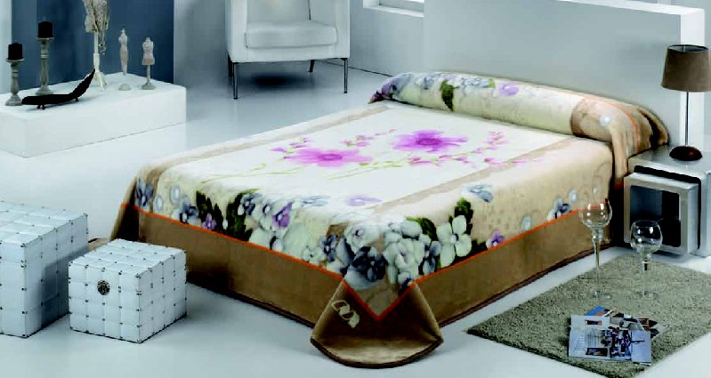 002 Mora gold 160x220 02 Beige béžová deka