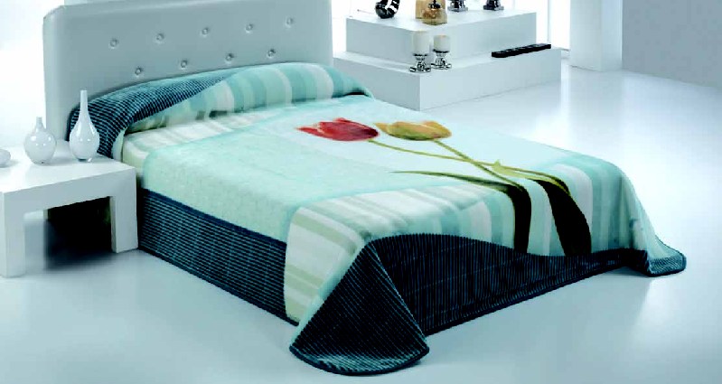 004 Mora gold 160x220 05 Turquoise tyrkysová