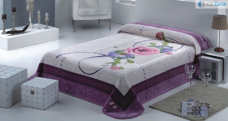 006 Mora gold 160x220 09 Lilac fialová deka