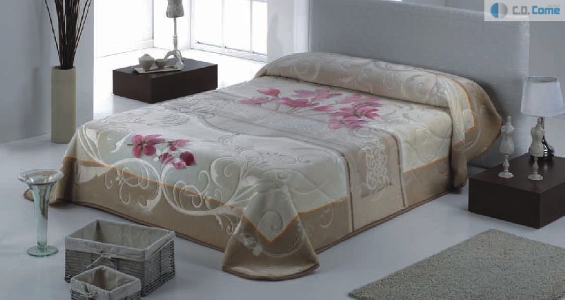 027 Mora imperiál embossed 160x220 02 Beige béžová deka