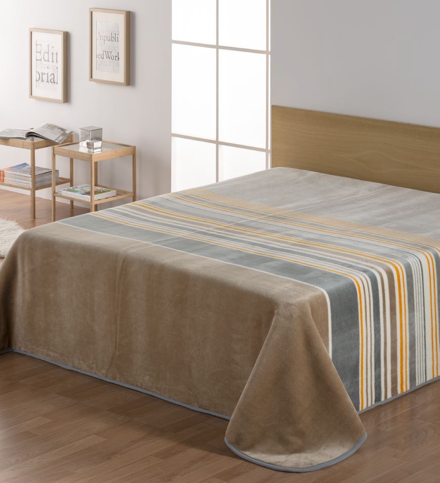 5365 180x240 05 vison hnedá deka