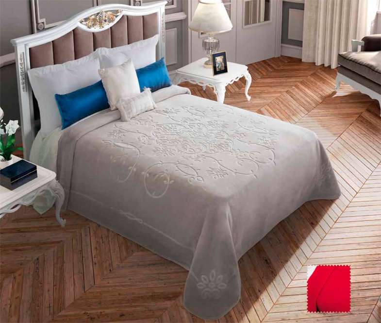 5652 220x240 27 red červená deka