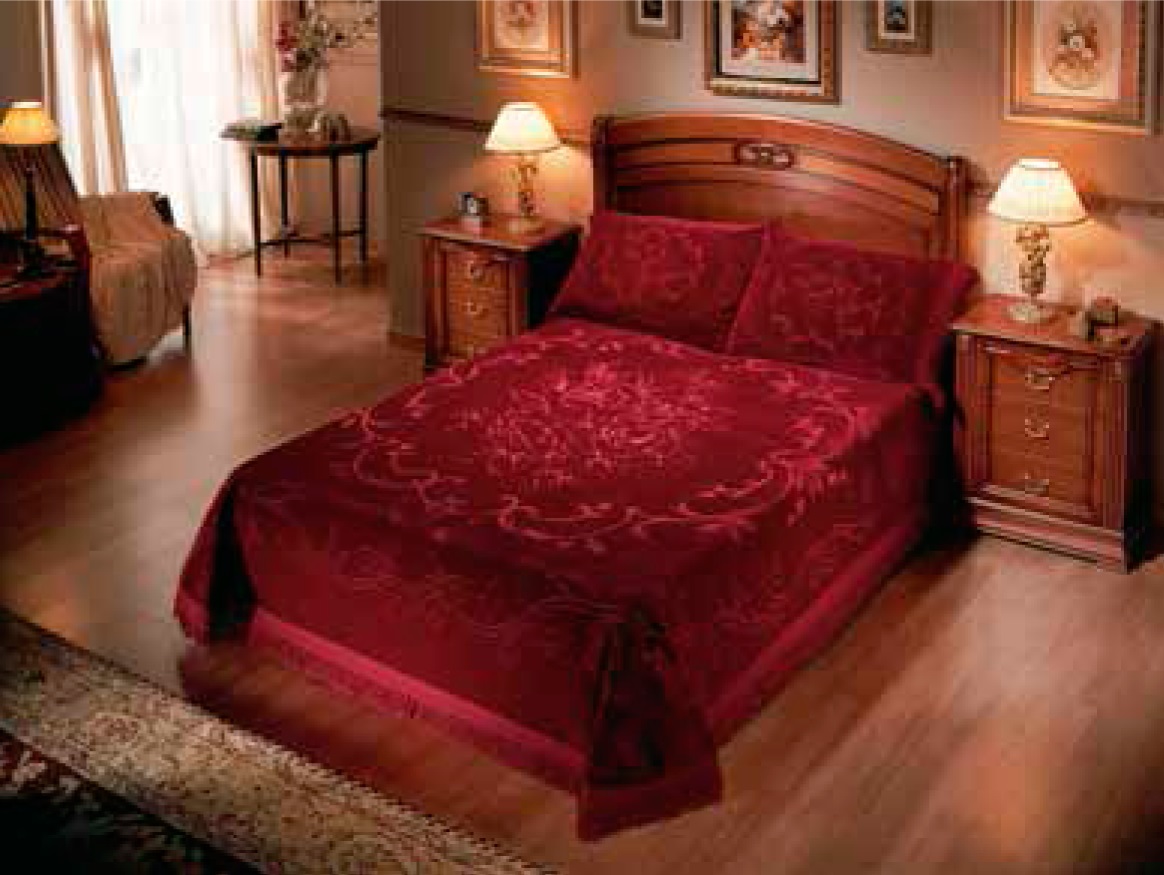 7148 220x240 23 garnet bordová