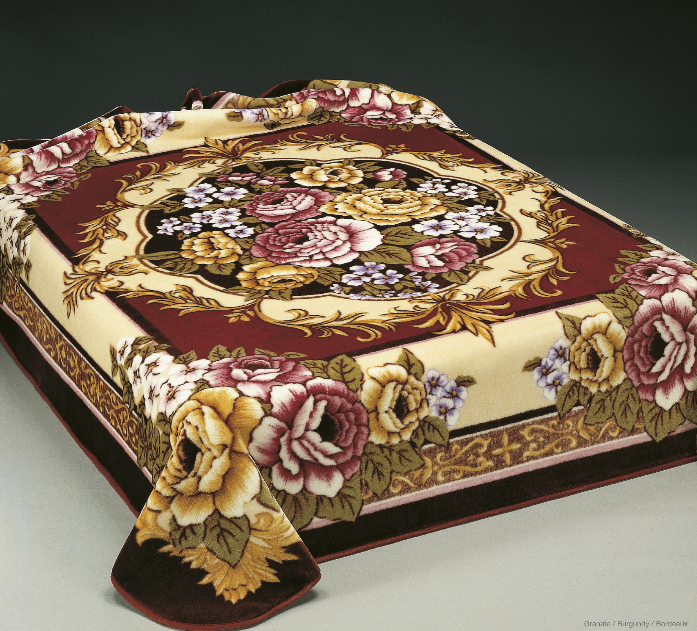 126 220x240 burgundy bordová deka